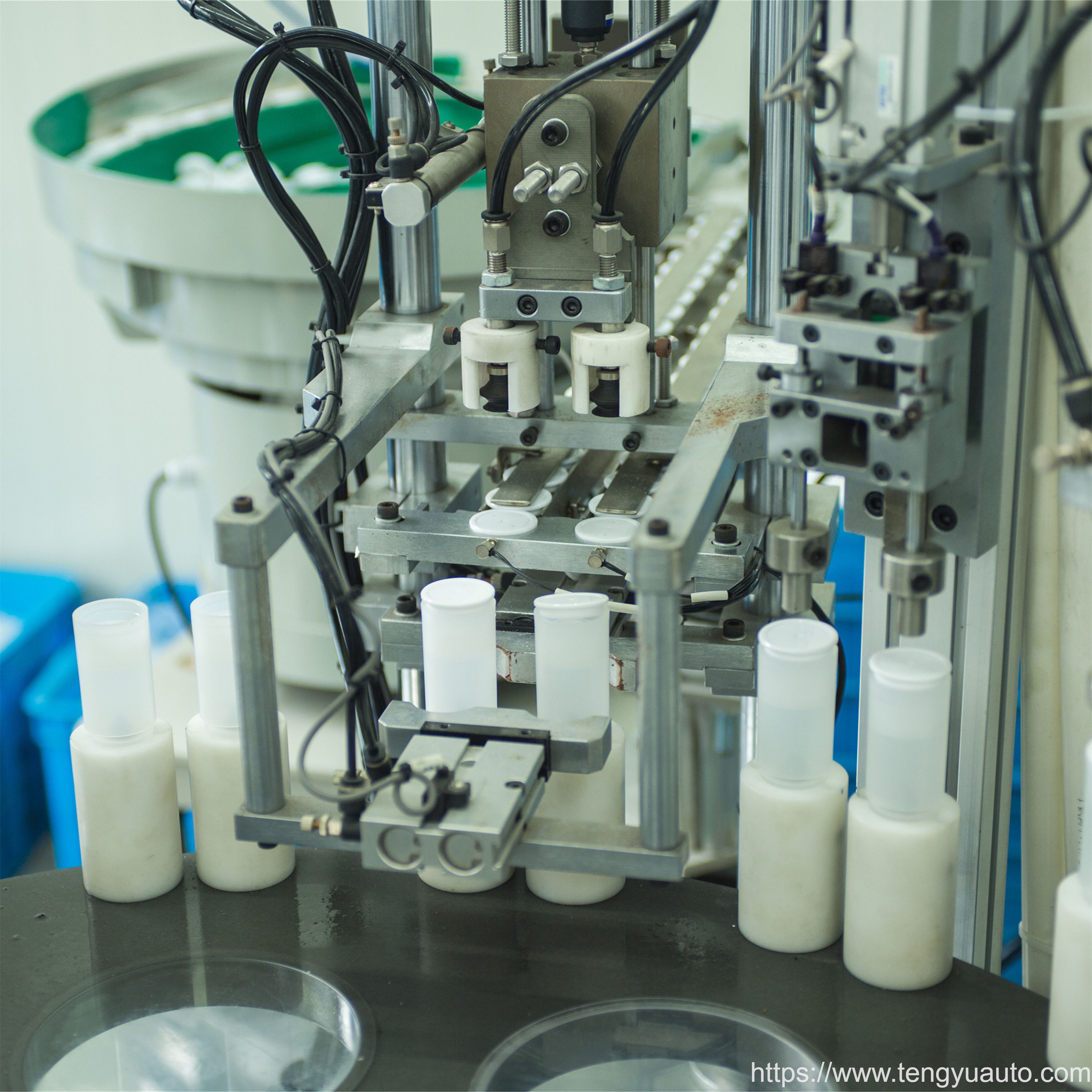 bomba sin aire de la botella de la automatización de la máquina de montaje TY-A4